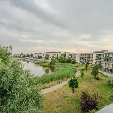 아파트 Les Roseaux Bleus *