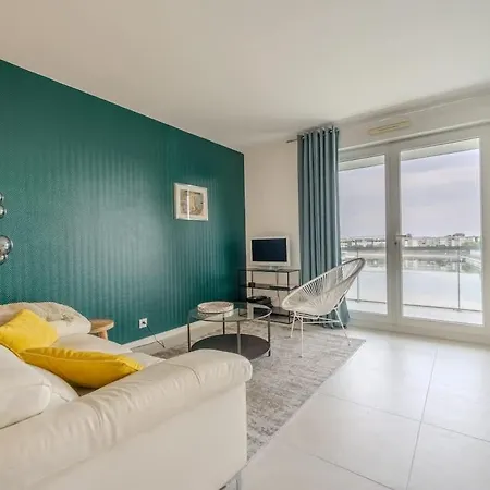 Apartment Les Roseaux Bleus *