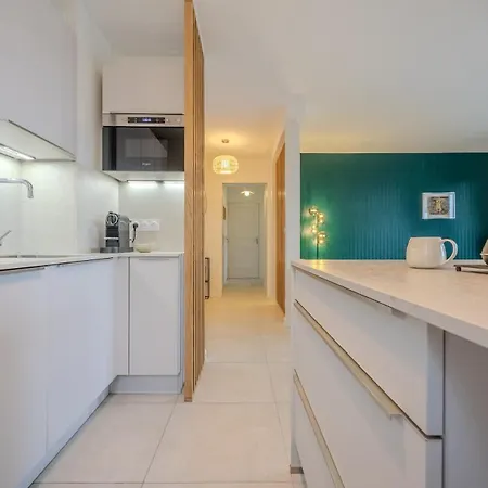 Les Roseaux Bleus Апартаменты Ла-Рошель