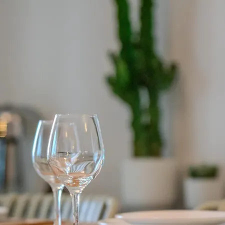 Апартаменты Les Roseaux Bleus