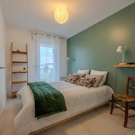 Les Roseaux Bleus Апартаменты