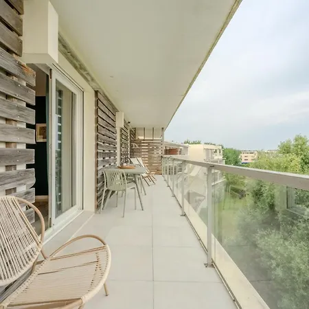 Les Roseaux Bleus Апартаменты Ла-Рошель